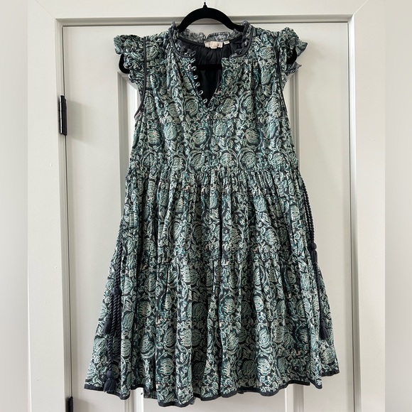 Let Me Be Dresses & Skirts - Anthropologie Let Me Be Ivy Ruffled Mini Dress Green Floral Size 2 Boho Chic